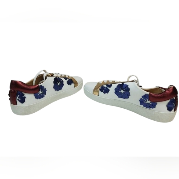 Vince Camuto White Leather Floral Lace-Up Claudinia Sneakers size 10W/40 - Picture 2 of 9